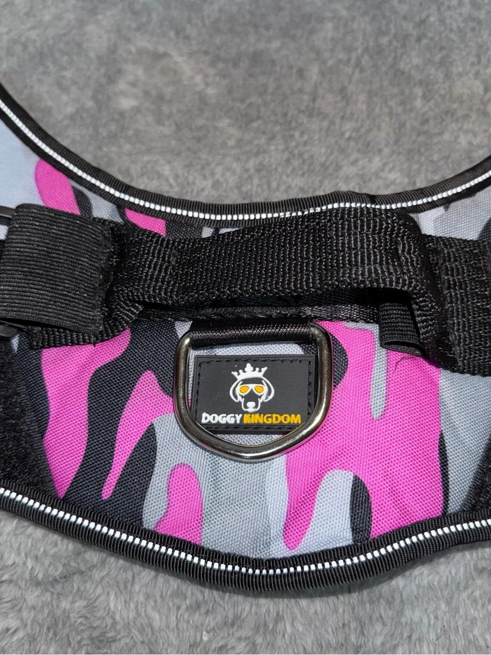 Doggy Kingdom Dog Harness Pink Camo Adjustable Straps. Sizes XS,S, M